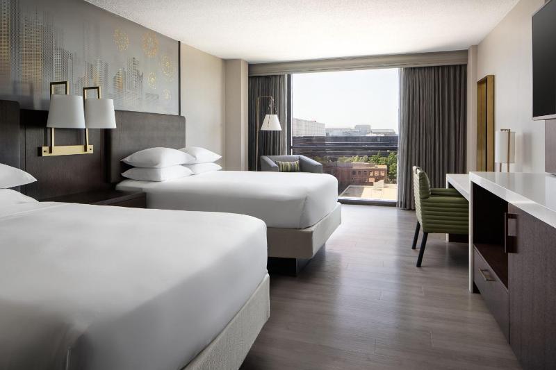 Dallas/Addison Marriott Quorum by the Galleria - image 1
