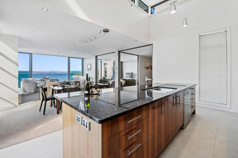 Taupo Penthouse - image 15