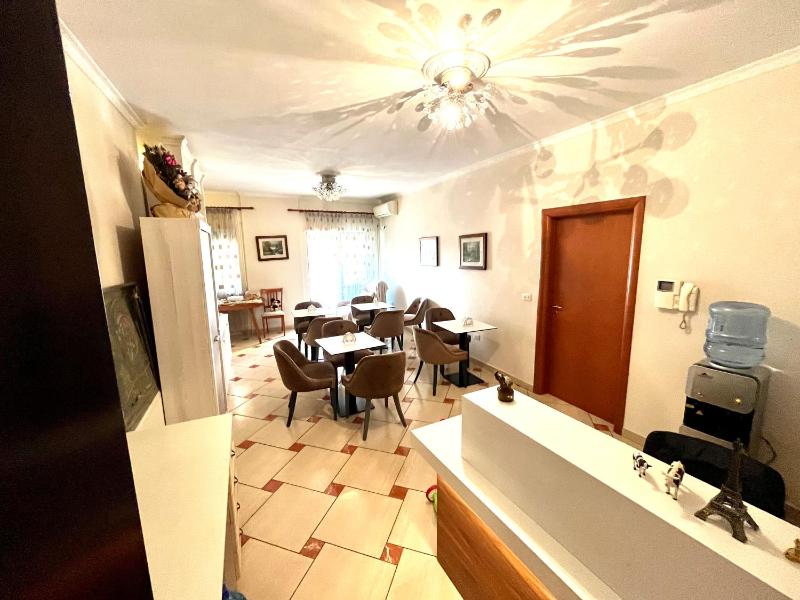 Triple Room image 4