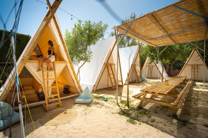 Kampaoh Hostel El Palmar - image 8