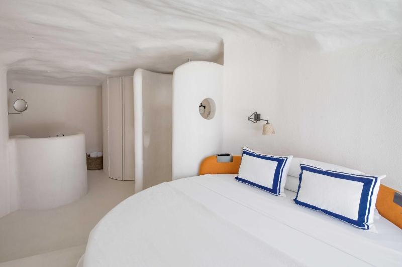 Junior Suite image 2