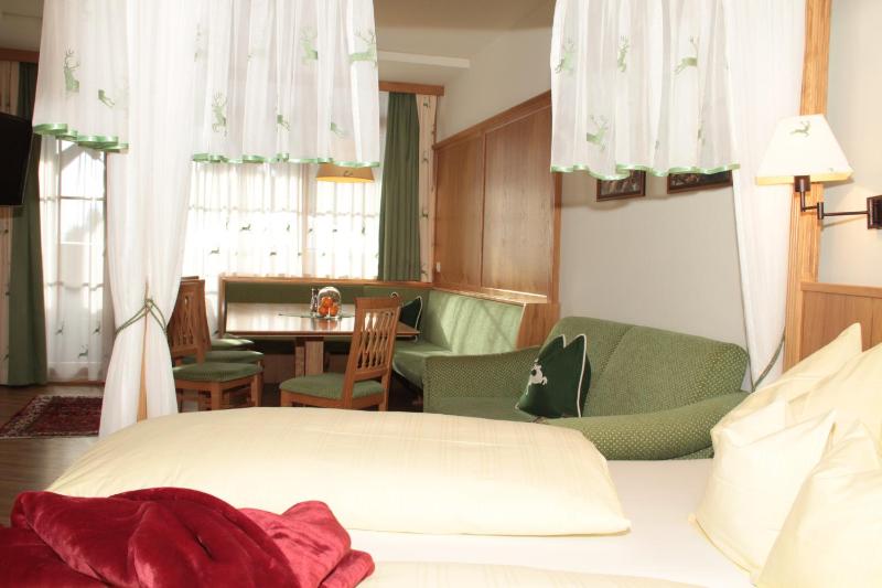 Large Two-Bedroom Apartment image 4
