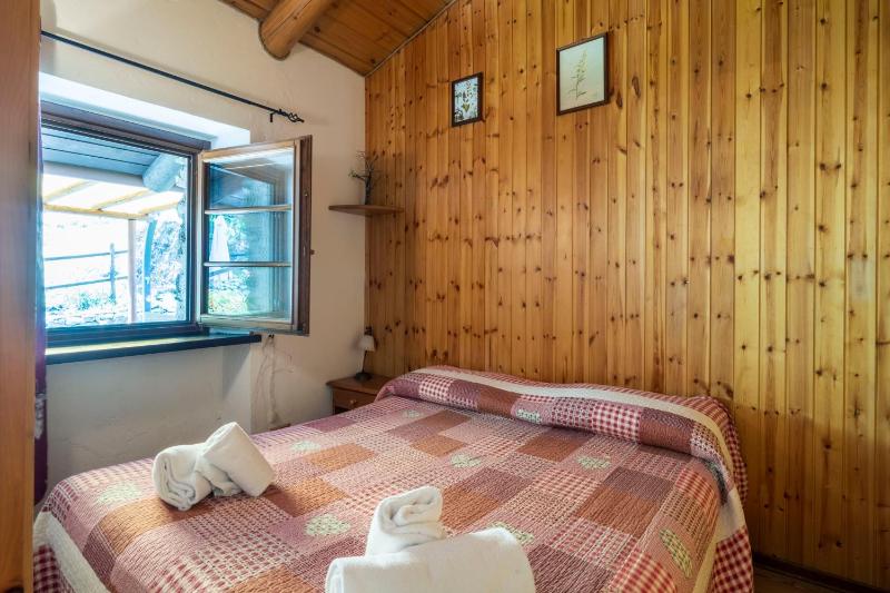 One-Bedroom Apartment (2 Adults + 2 Children) image 2