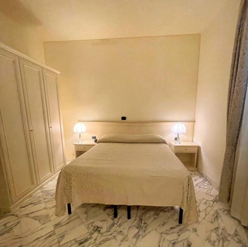 Quadruple Room image 3
