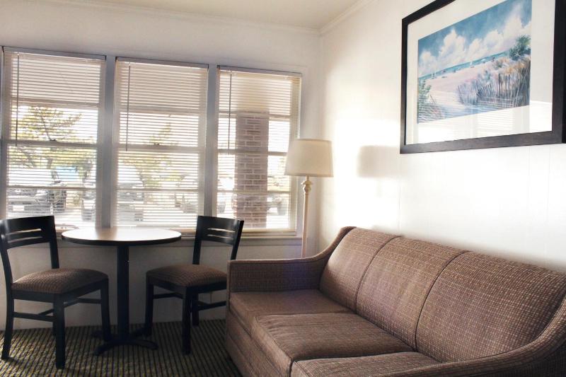 Communicating Room Two Double Beds image 4