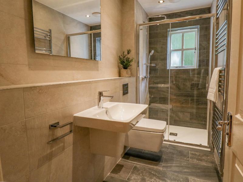 Orchard House - image 20