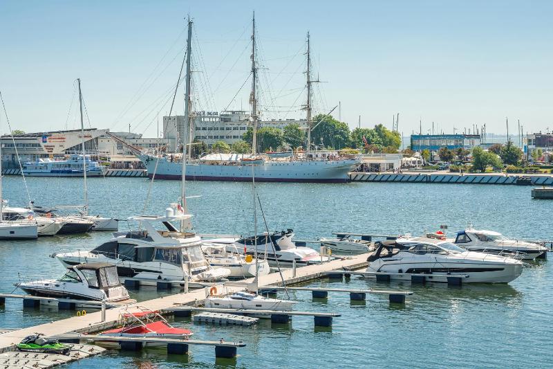 Little Monaco - Yacht Park - image 9