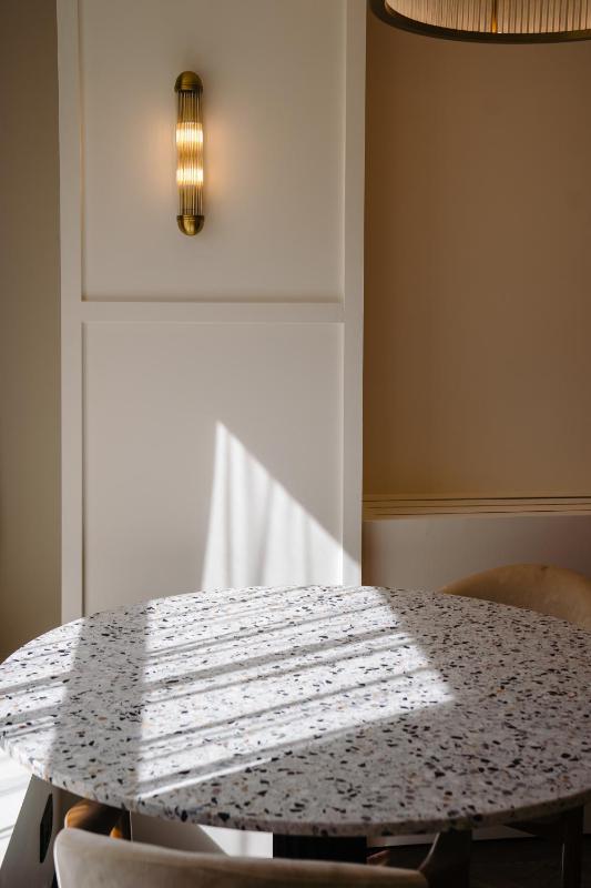 Luxe Suite image 4
