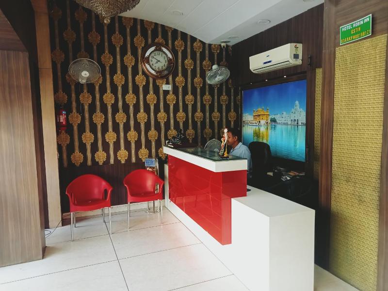 Hotel Robin Inn - image 8