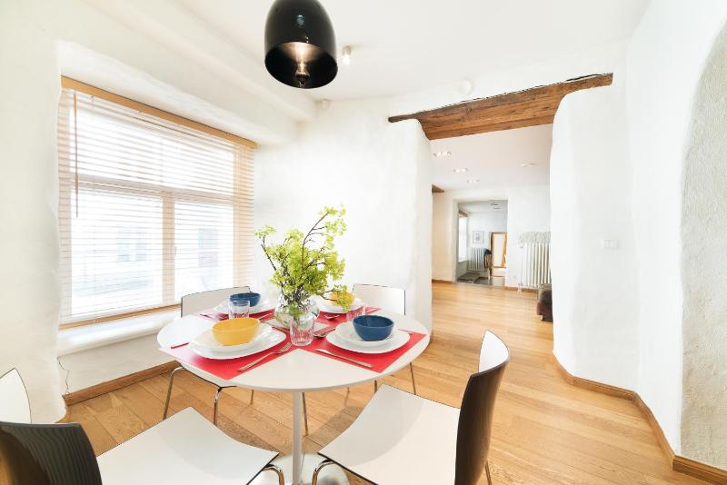 Two-Bedroom Apartment with Sauna - Toom-Rüütli 12 image 4