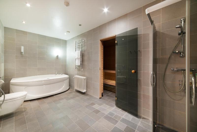Two-Bedroom Apartment with Sauna - Toom-Rüütli 12 image 2