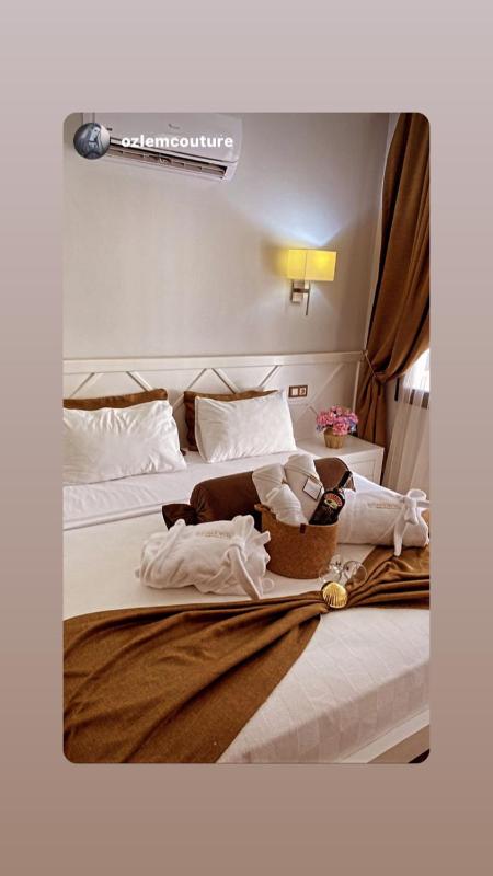 Standard Double or Twin Room image 4