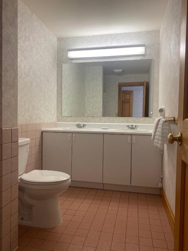Two-Bedroom Townhouse image 4