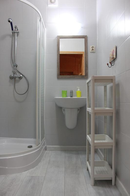 One-Bedroom House image 2