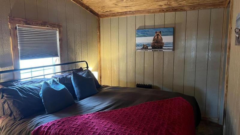 Two-Bedroom Suite image 2
