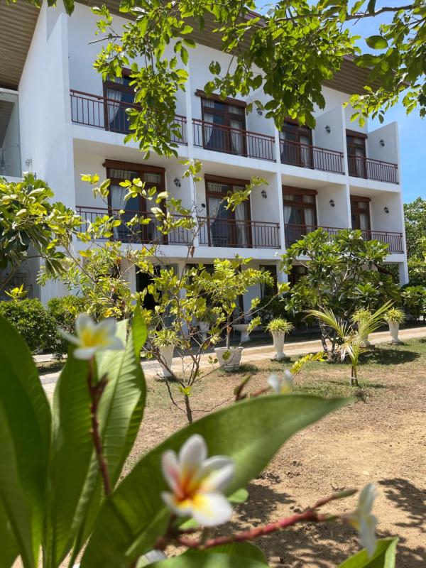 Amanda Beach Resort Images