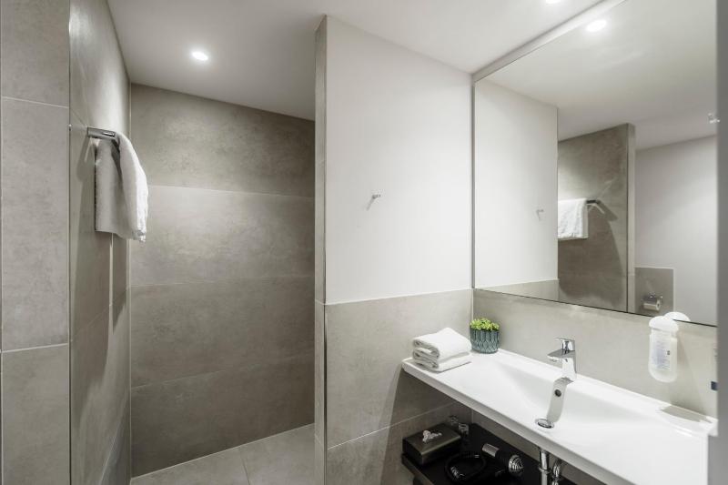 Standard Double Room image 1