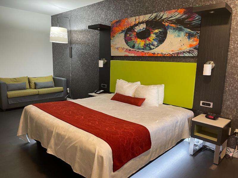 King Room image 1