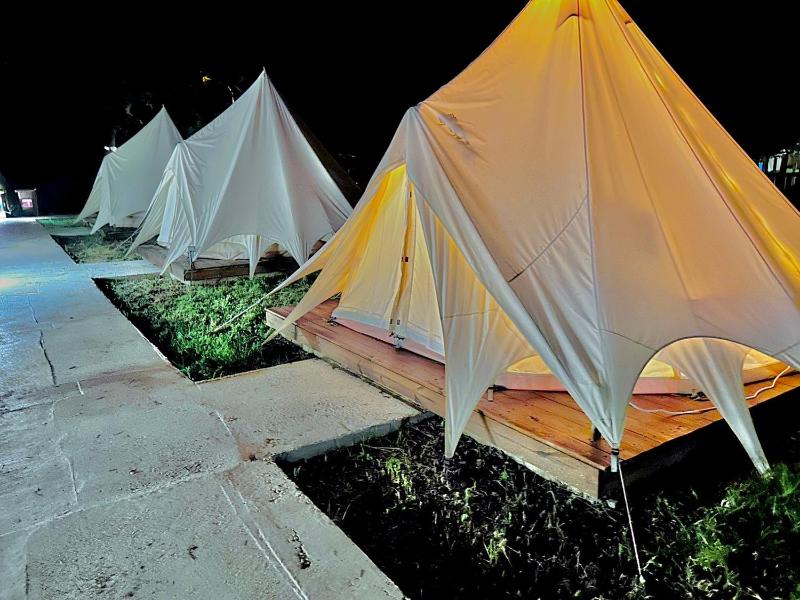 Touching Camping - image 30