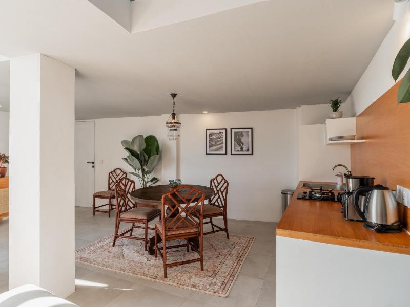 AKA Tropicana Loft Canggu - image 7
