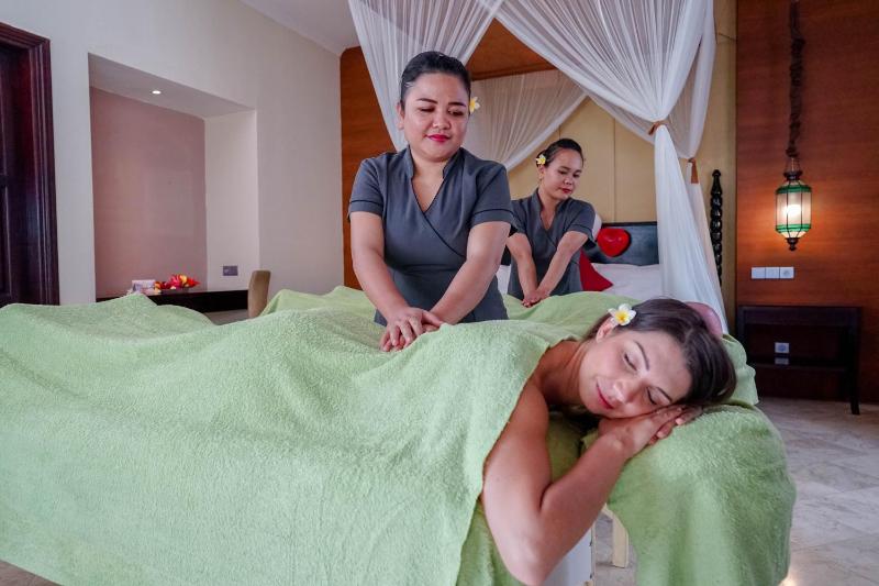 The Club Villas Seminyak - image 19