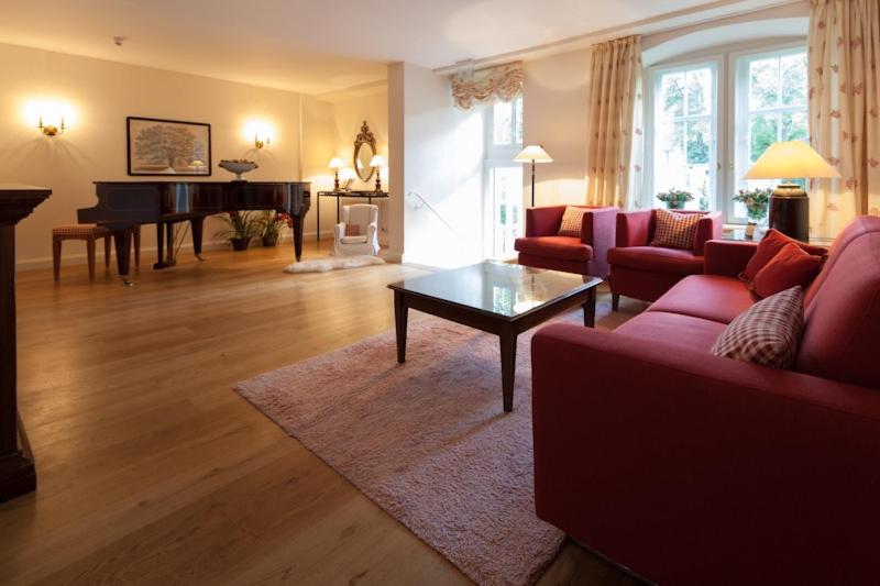 Suite image 2