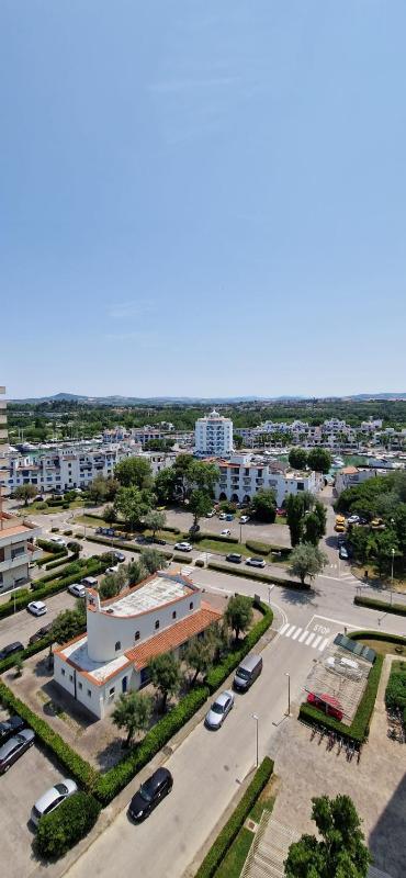 LAMAR SUITES Seafront Apartments Images