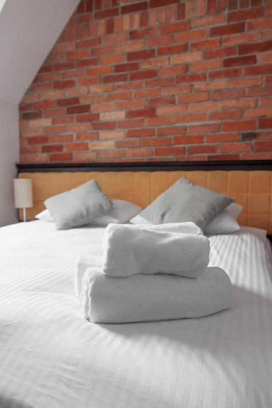 Standard Double Room image 4