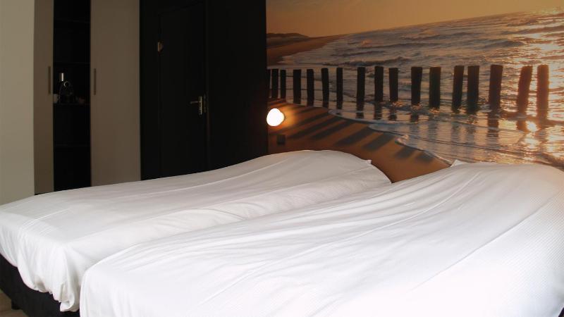 Comfort Double Room image 4