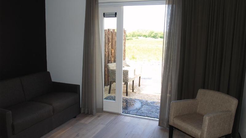 Deluxe Double Room with Terrace image 4