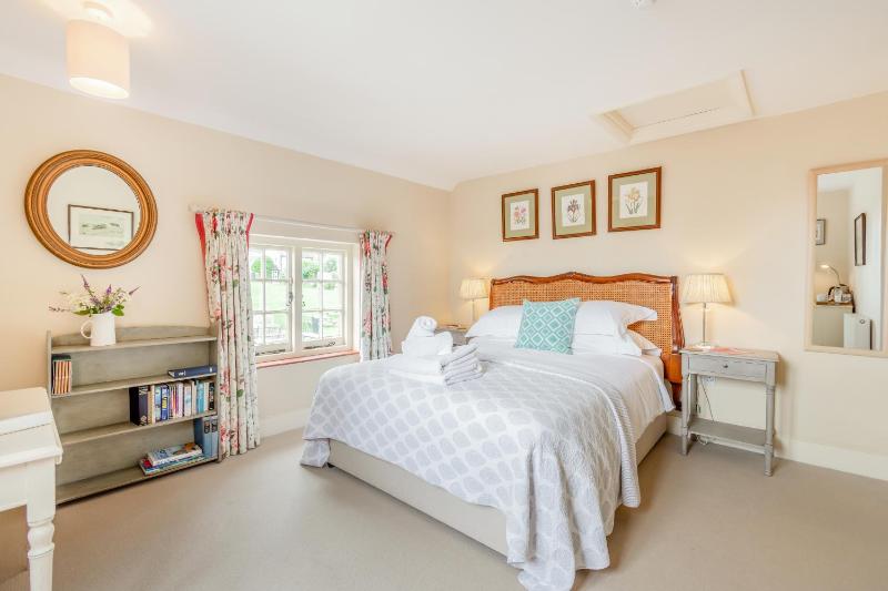 Double Room with Private Bathroom image 4