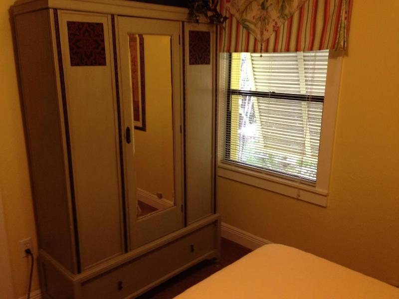 Orchid Room image 3