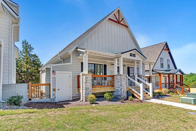 Four-Bedroom Holiday Home image 3