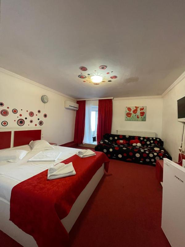Deluxe Junior Suite image 3