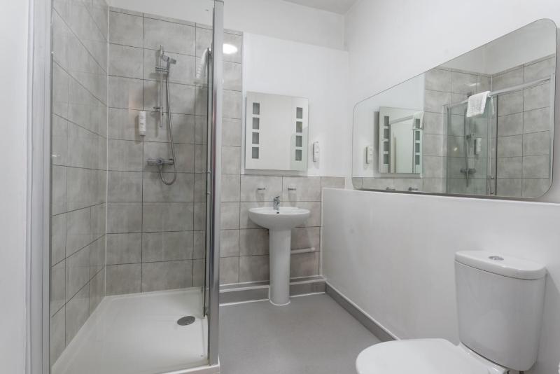 Superior Double or Twin Room image 4
