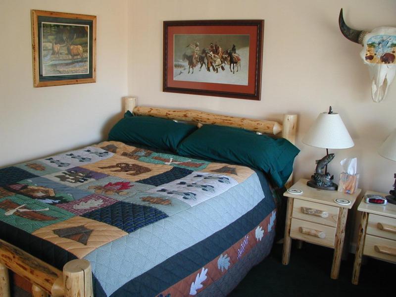 Triple Room with Private Bathroom image 2