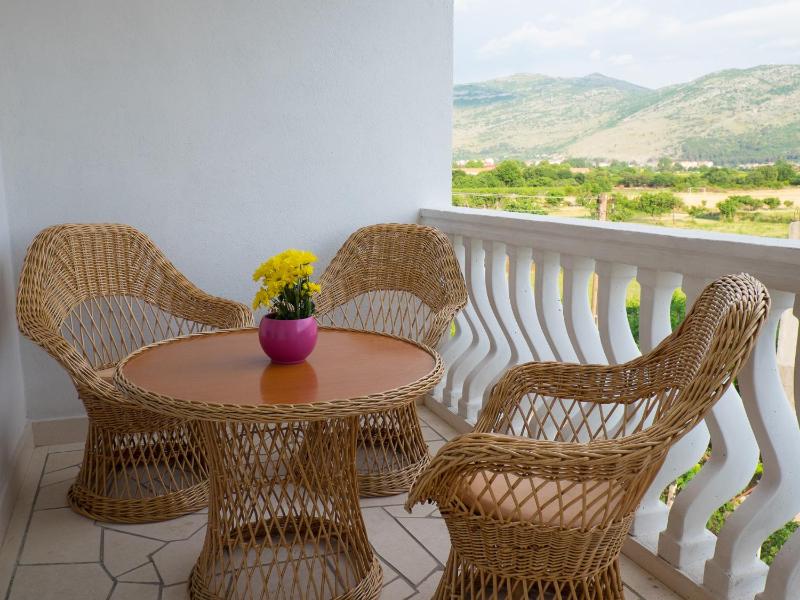 Apartment with Balcony image 3