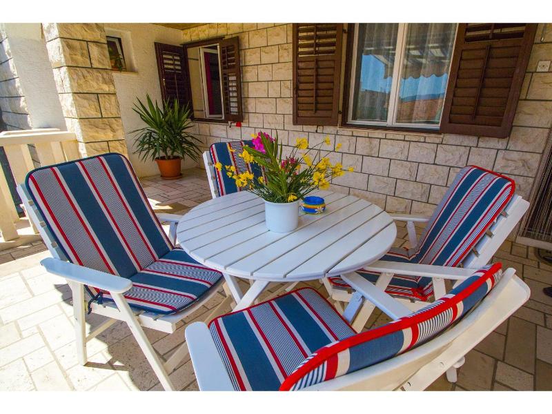 Bol Residence - image 42