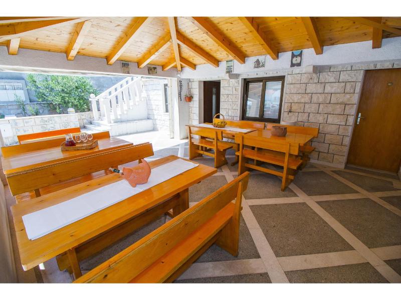 Bol Residence - image 9