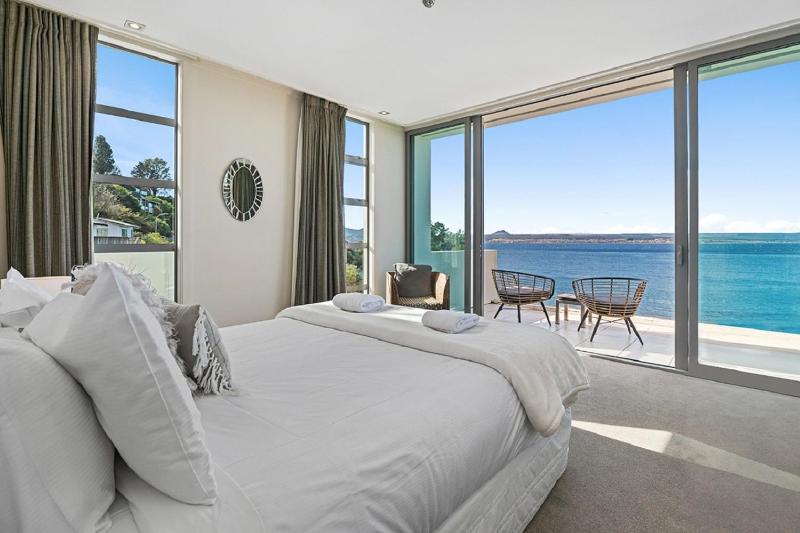 Taupo Penthouse - image 12