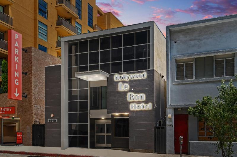 Le Bon Hotel Hollywood - image 2