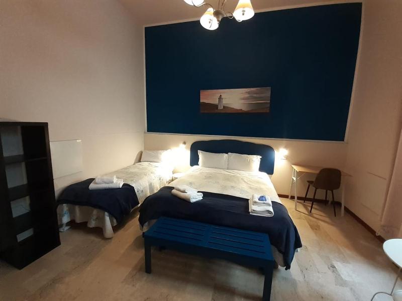 Double Room with Private Bathroom image 3