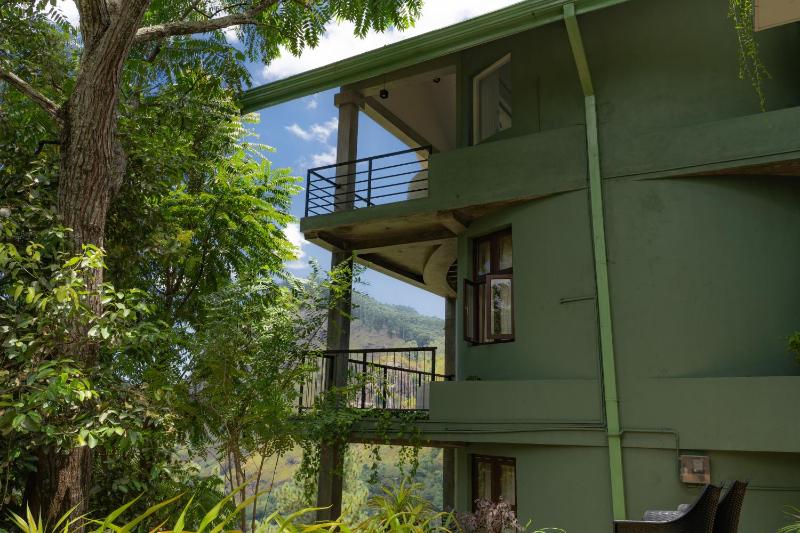 Star Gaze Lodge - image 11