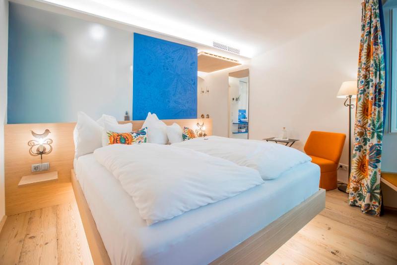 Comfort Twin Room image 1