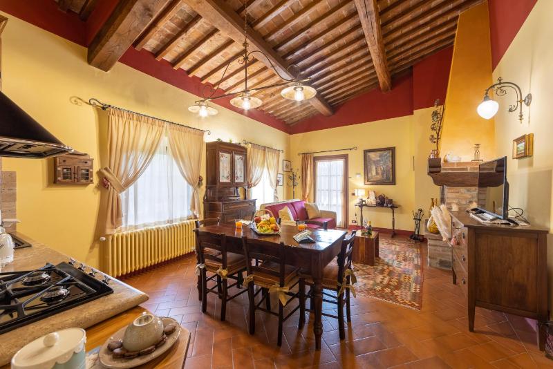 One-Bedroom Apartment with Terrace image 3