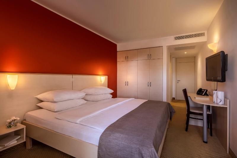 Room for 2 Seaside image 3