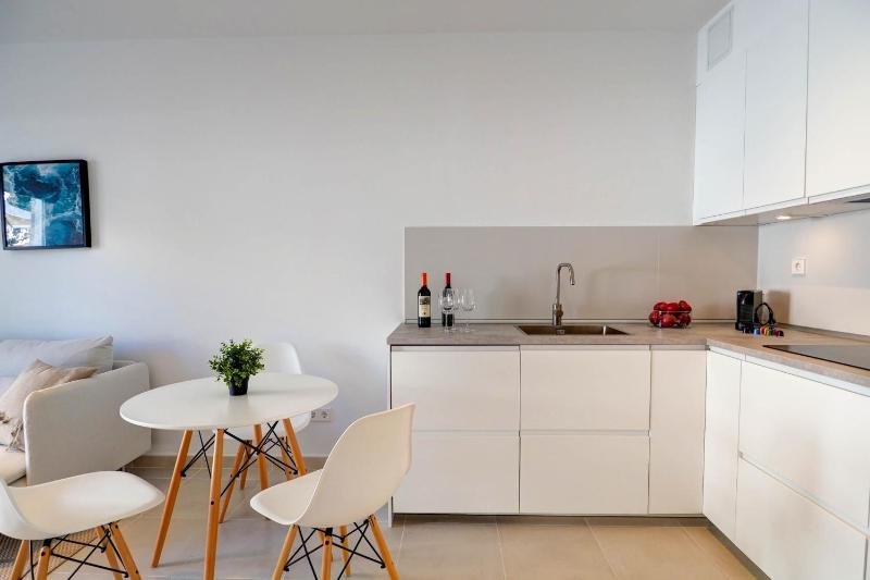 Camelot Apartment by Hello Homes Sitges - image 22