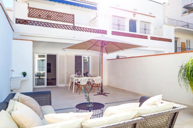 Camelot Apartment by Hello Homes Sitges - image 10