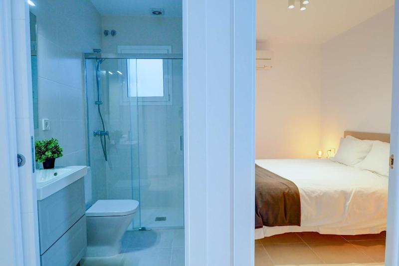 Camelot Apartment by Hello Homes Sitges - image 17