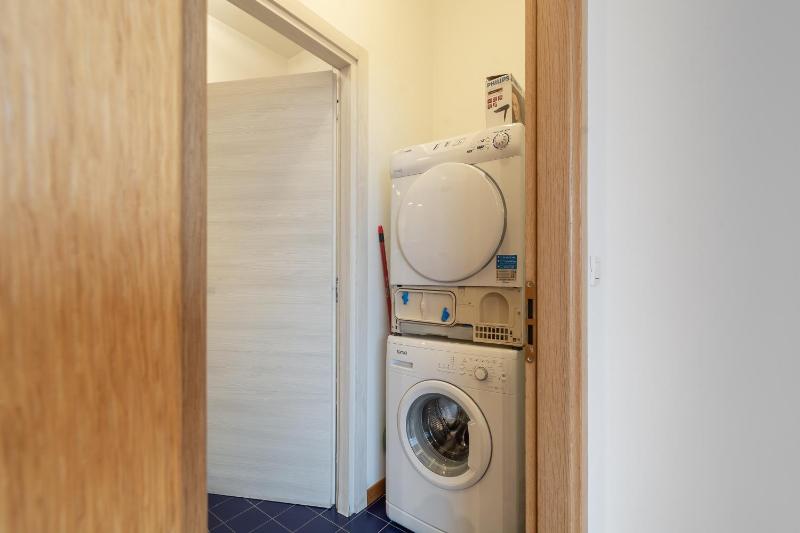 Superior Apartment image 2